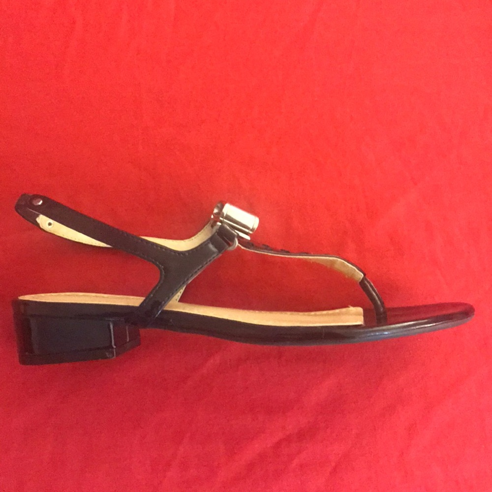 Adrienne Vittadini  patent sandal metal bow